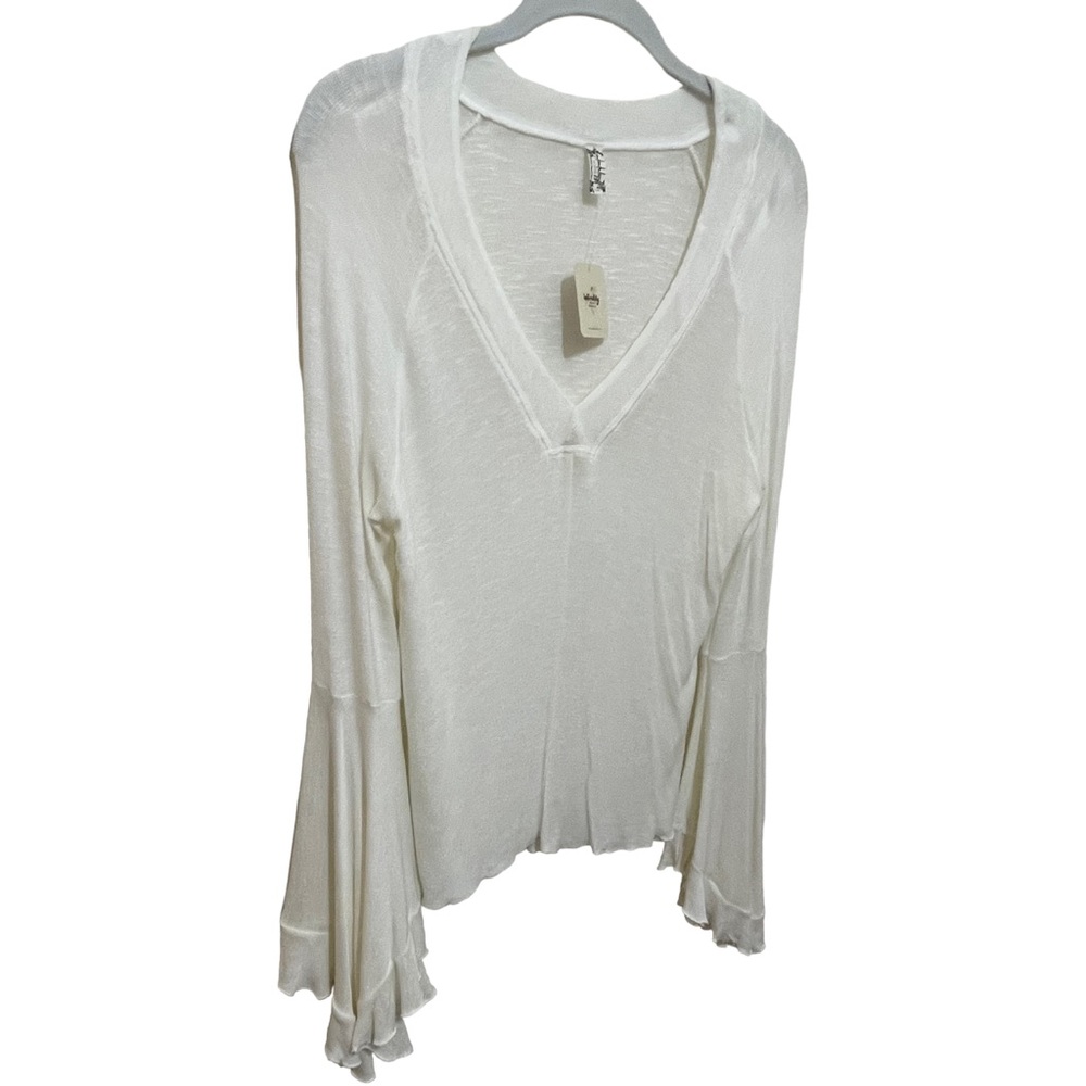 🌺 SOLD 🌺 NWT FREE PEOPLE SHEER LIGHTWEIGHT BELL SLEEVE TOP, SIZE L - Picture 2 of 7